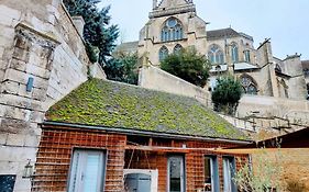Saint Loup - Séjour à Auxerre